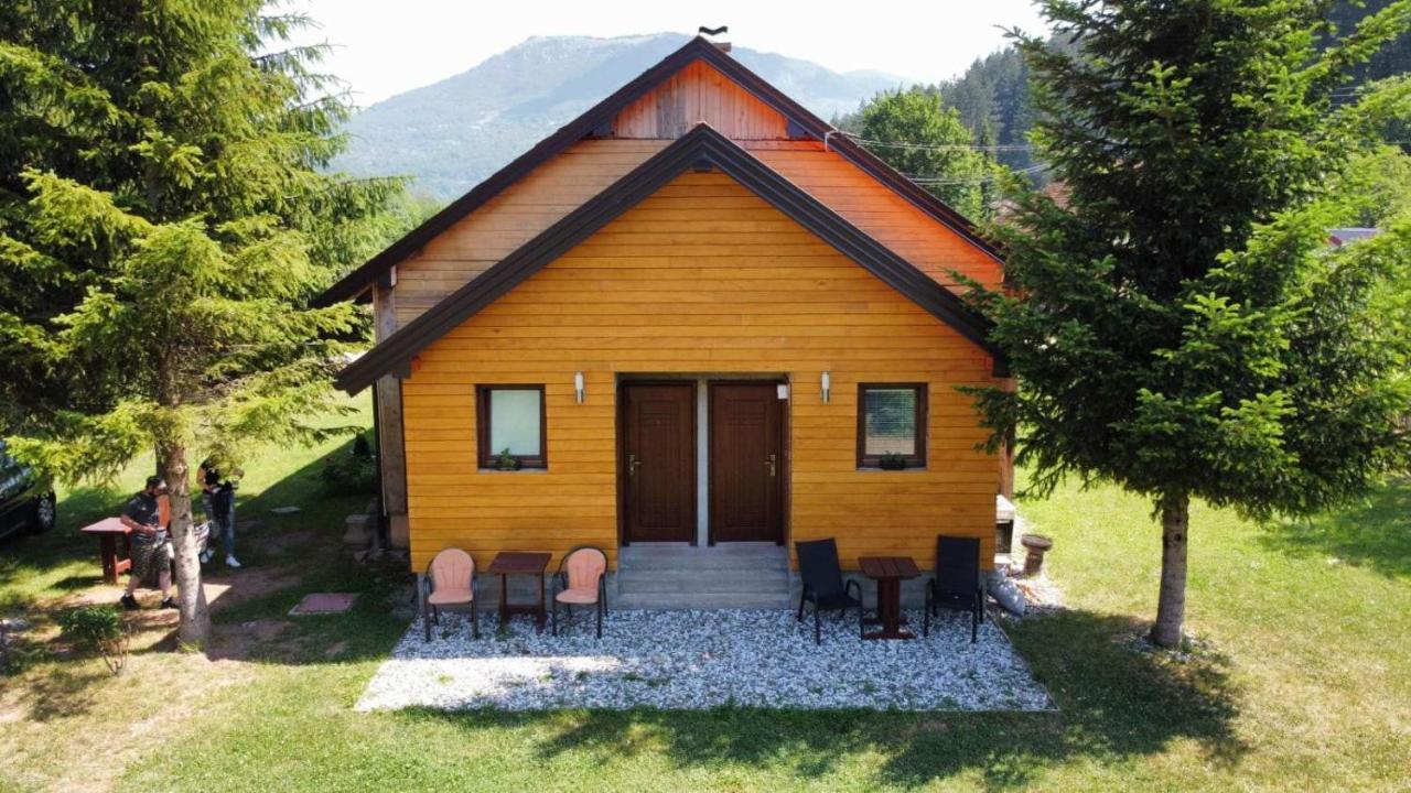Apartmani Sarovic Tjentiste Dış mekan fotoğraf
